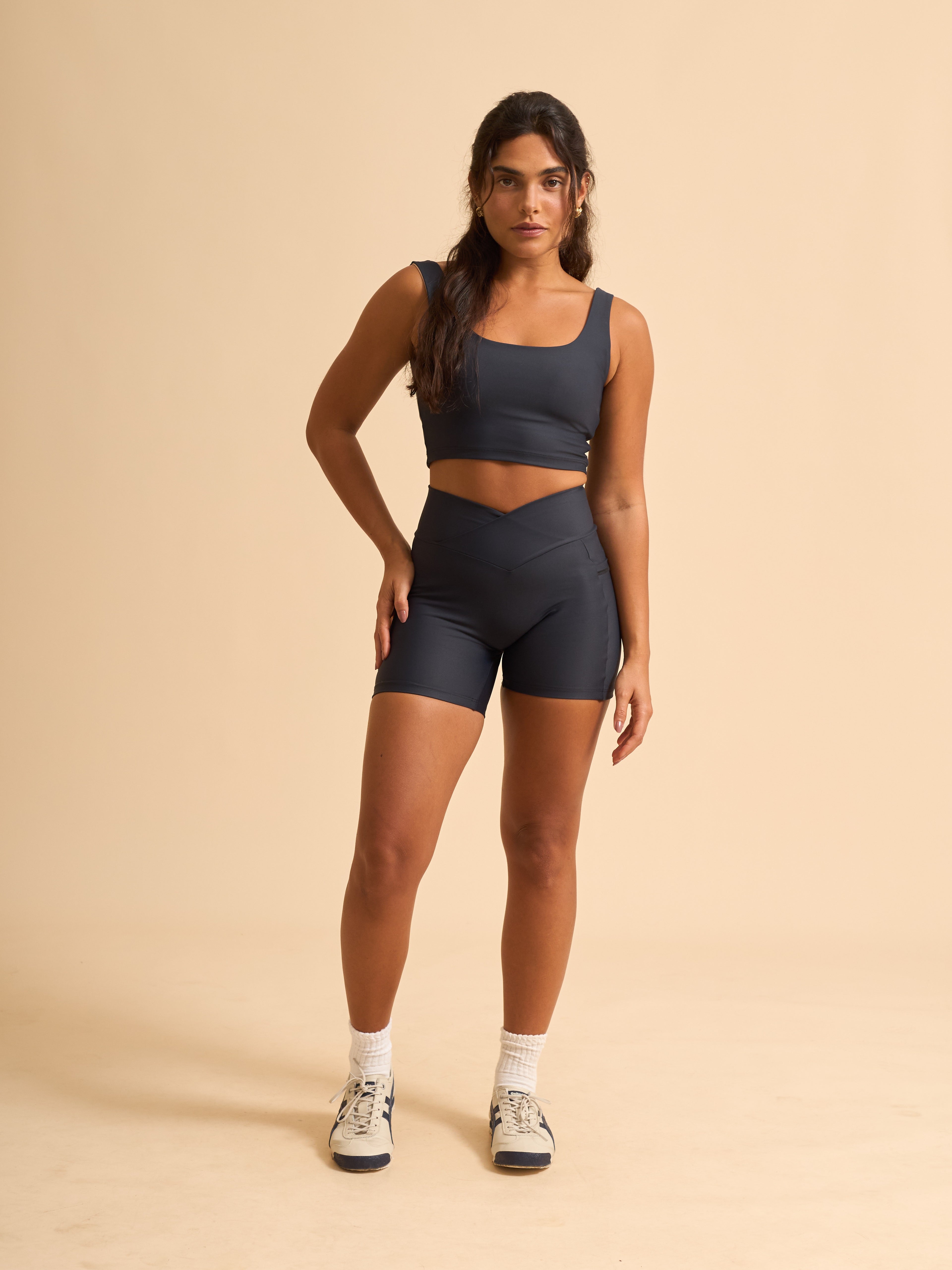 Shorts Crossed